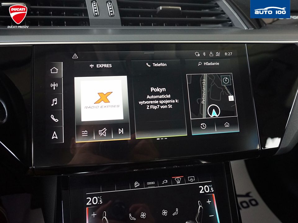 Audi e-tron Sportback S Line quattro 55 electric 300kW Matrix.