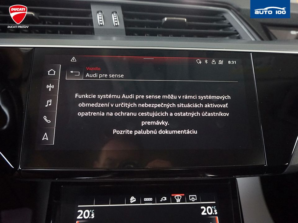 Audi e-tron Sportback S Line quattro 55 electric 300kW Matrix.