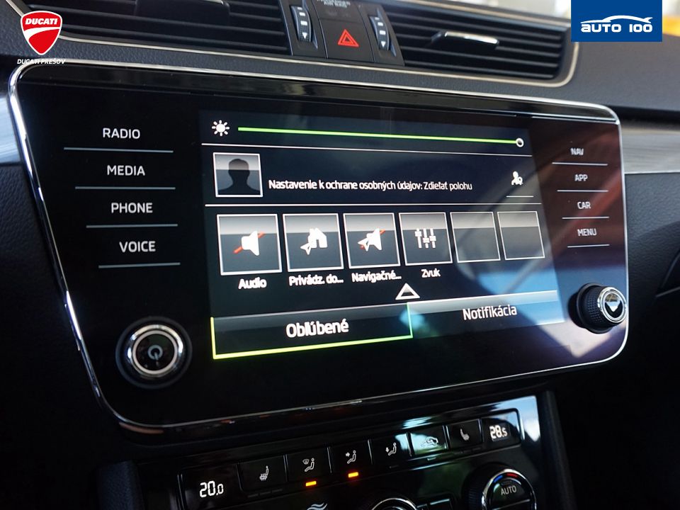 Škoda Superb Estate Style 2.0 TDI 110kW 7-DSG Matrix-Beam