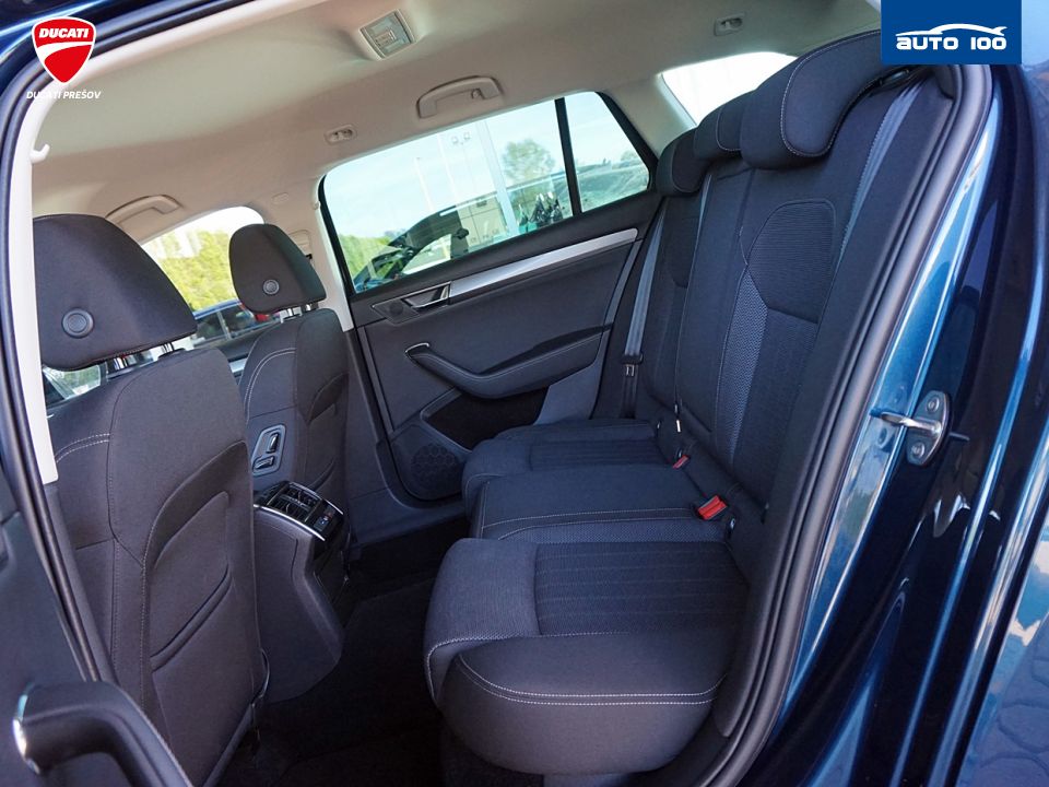 Škoda Superb Estate Style 2.0 TDI 110kW 7-DSG Matrix-Beam