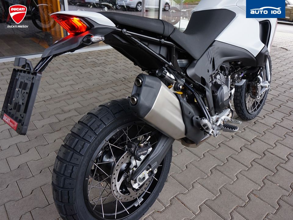 Ducati Desert X white