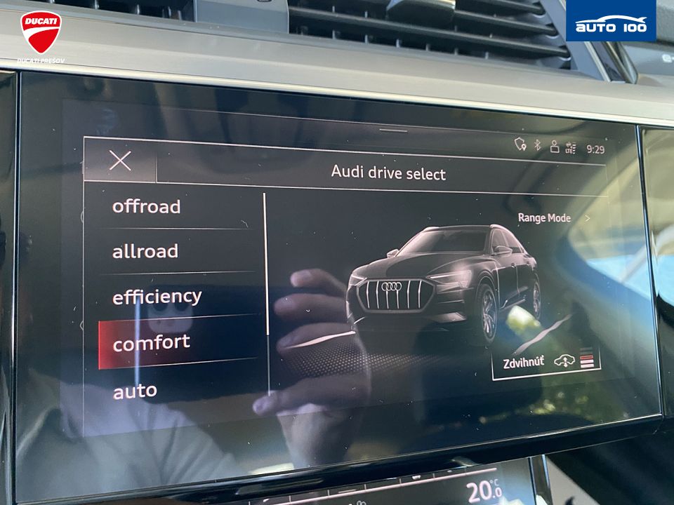 Audi e-tron Sportback advanced quattro 55, 300kW