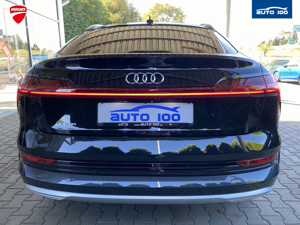 Audi e-tron Sportback advanced quattro 55, 300kW