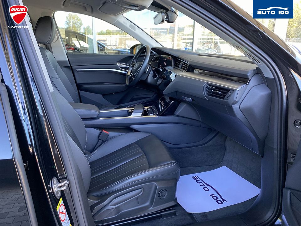 Audi e-tron Sportback advanced quattro 55, 300kW