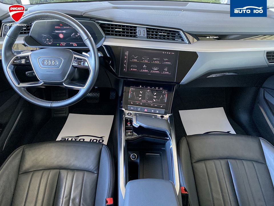 Audi e-tron Sportback advanced quattro 55, 300kW