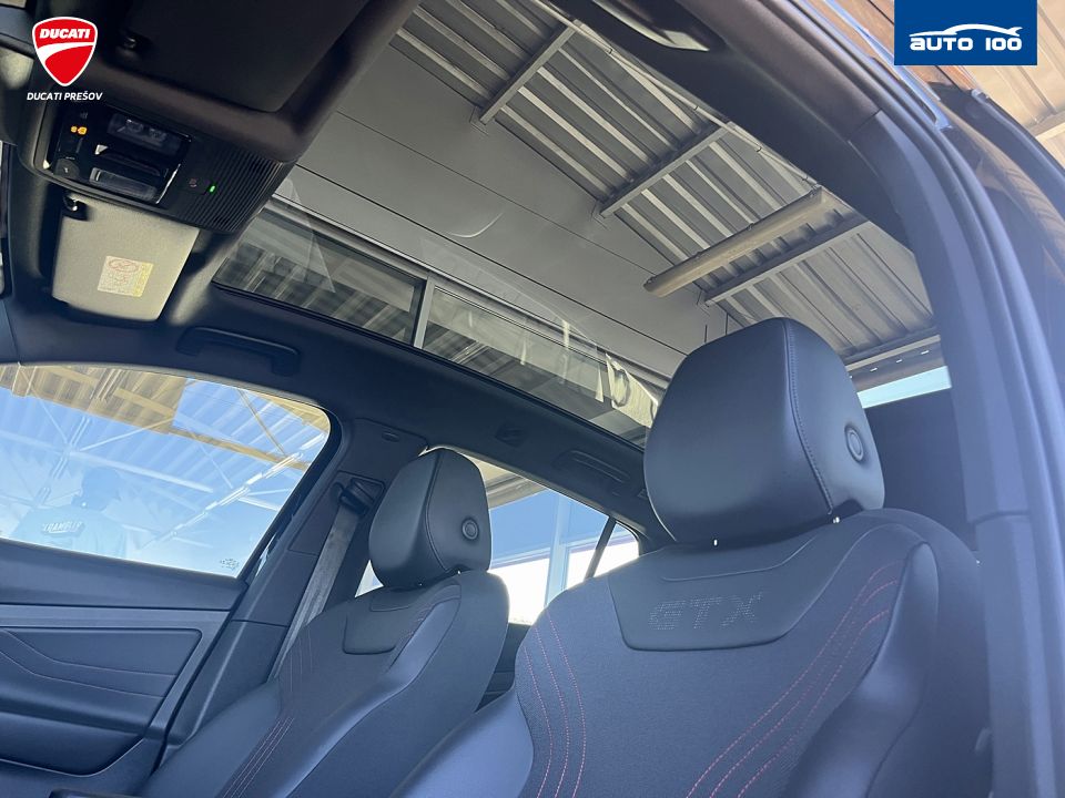 Volkswagen ID.5 GTX 4Motion electric 220kW 1-speed automatic Matrix-Beam