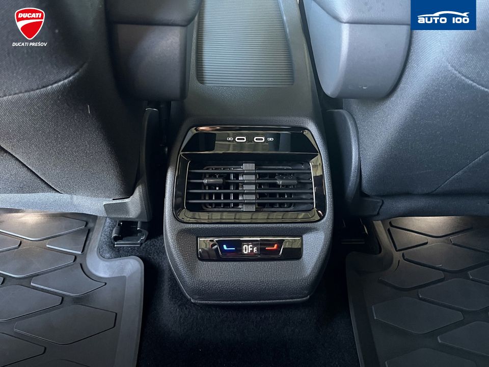 Volkswagen ID.5 GTX 4Motion electric 220kW 1-speed automatic Matrix-Beam