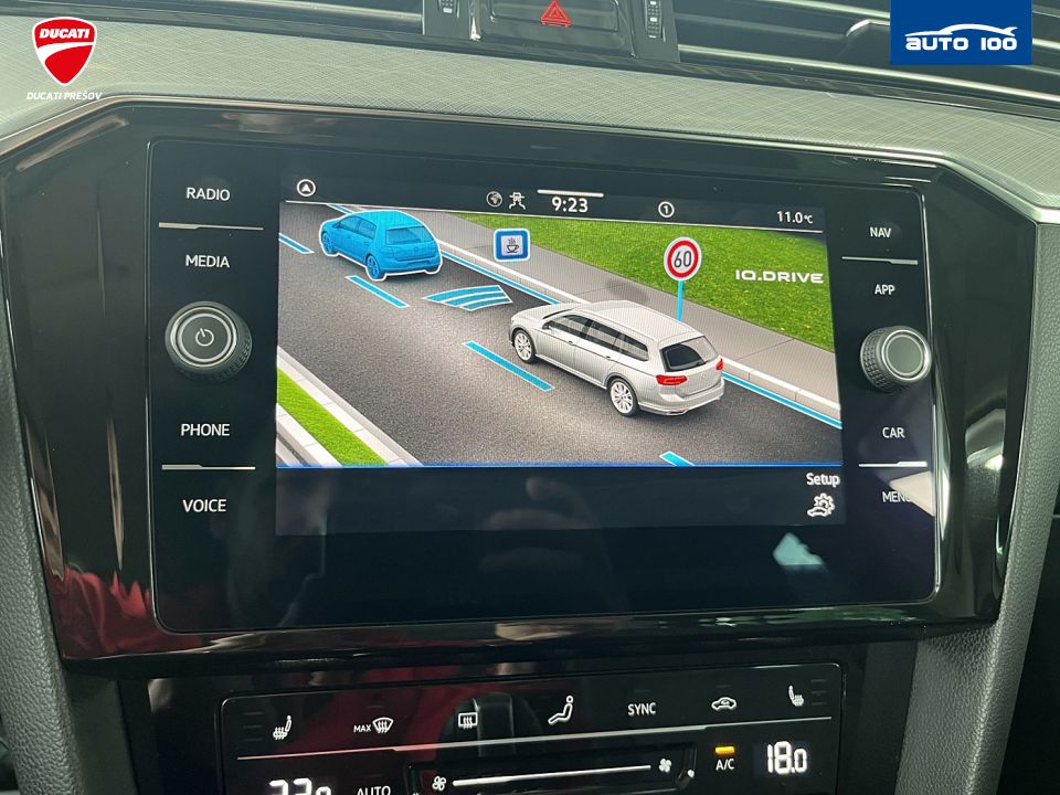 Volkswagen Passat Variant Business 2.0 TDI SCR 110kW 7- DSG