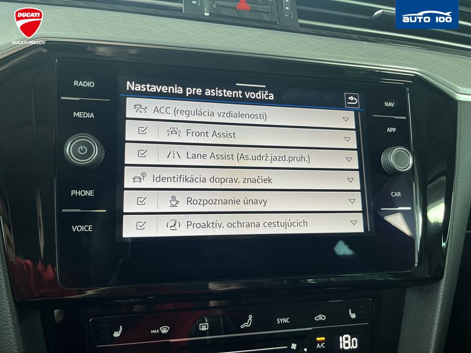 Volkswagen Passat Variant Business 2.0 TDI SCR 110kW 7- DSG