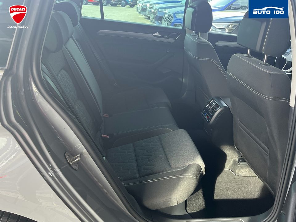 Volkswagen Passat Variant Business 2.0 TDI SCR 110kW 7- DSG
