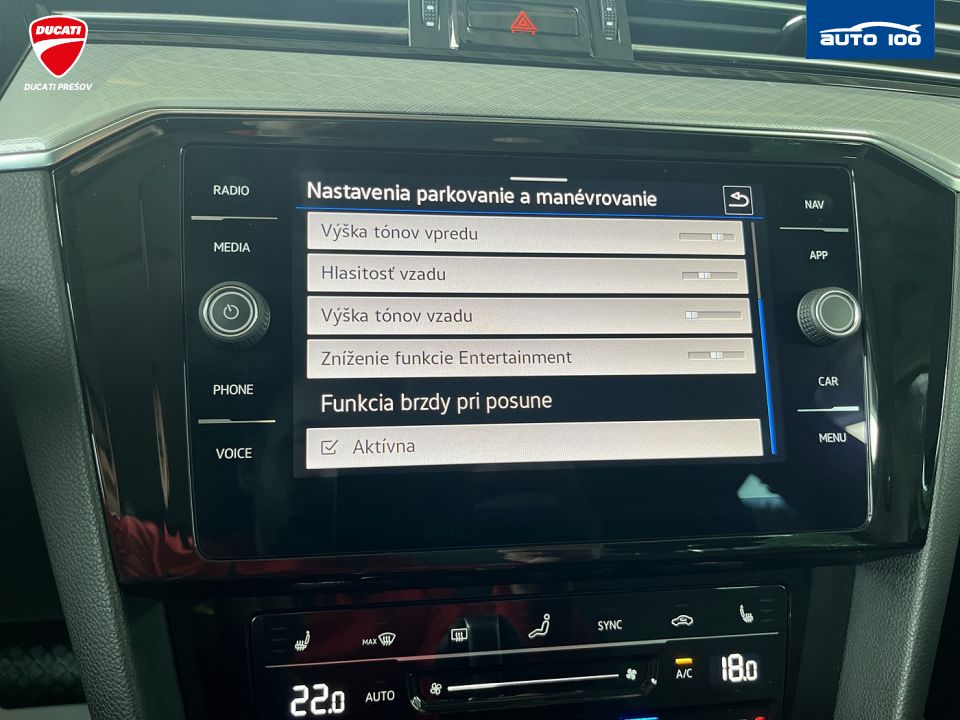 Volkswagen Passat Variant Business 2.0 TDI SCR 110kW 7- DSG