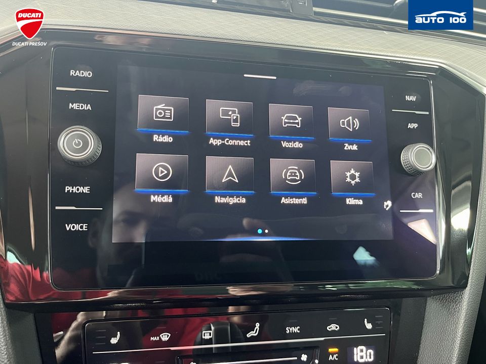 Volkswagen Passat Variant Business 2.0 TDI SCR 110kW 7- DSG