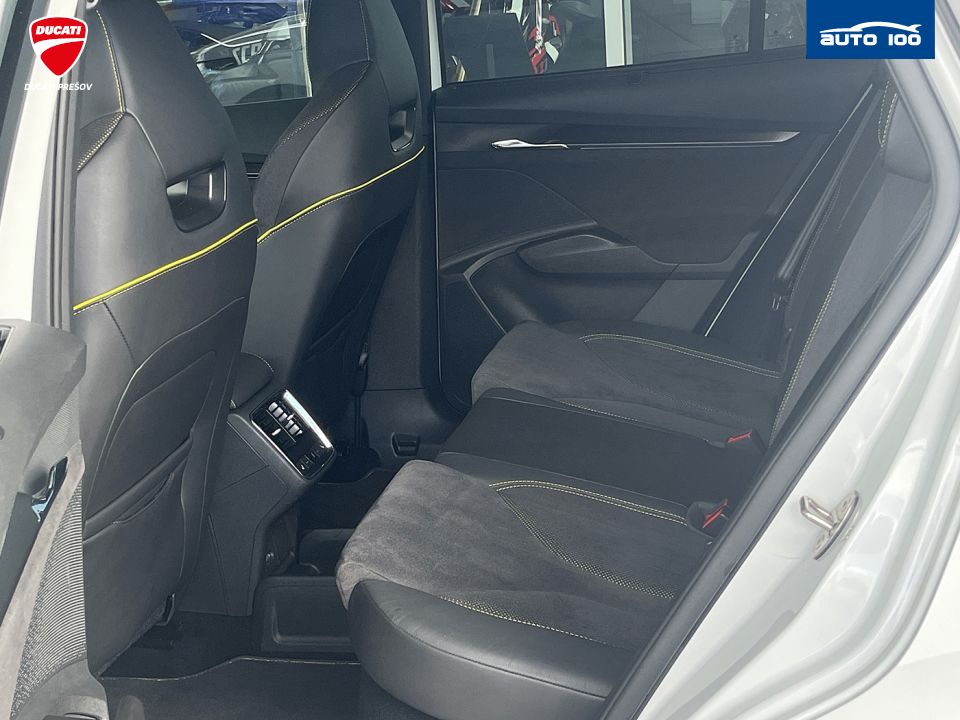 Škoda Enyaq RS iV electric 220kW, Matrix-Beam