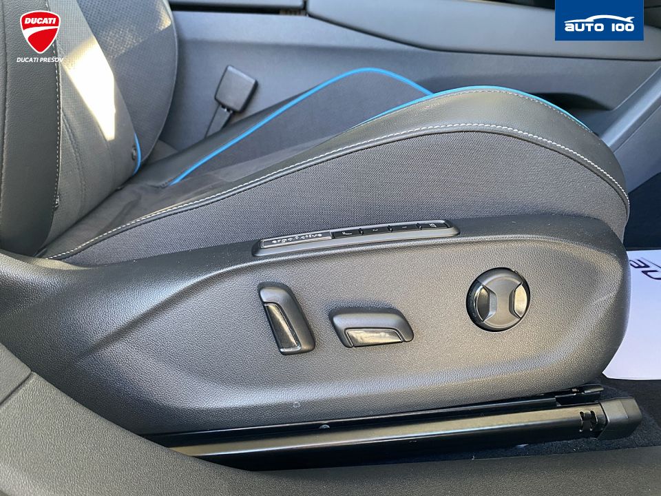 Volkswagen ID.7 Pro 210kW, Tepelné čerpadlo,Matrix-Beam