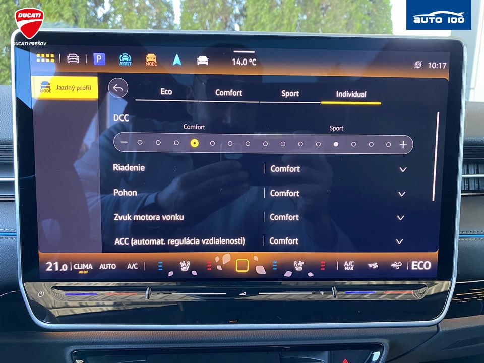 Volkswagen ID.7 Pro 210kW, Tepelné čerpadlo,Matrix-Beam