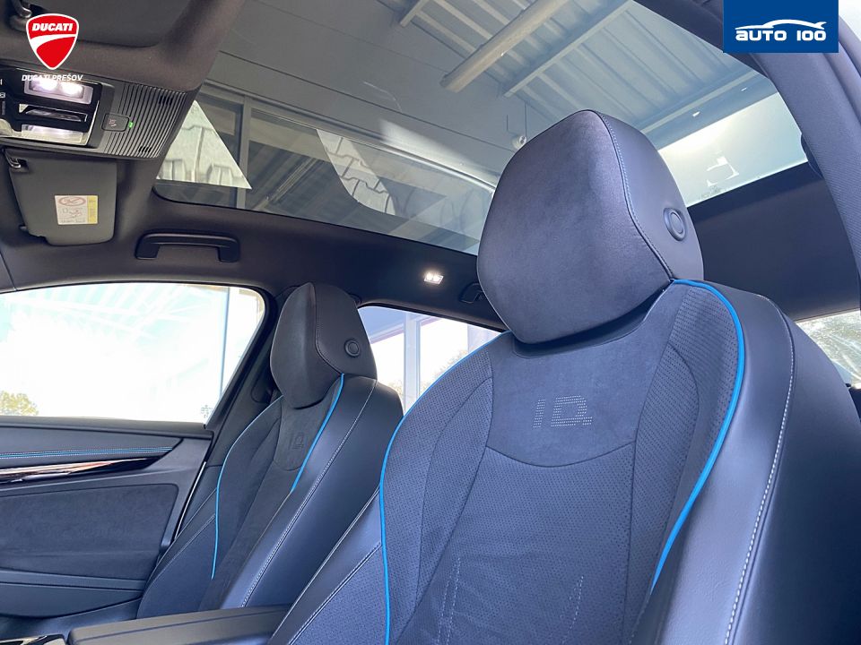 Volkswagen ID.7 Pro 210kW, Tepelné čerpadlo,Matrix-Beam