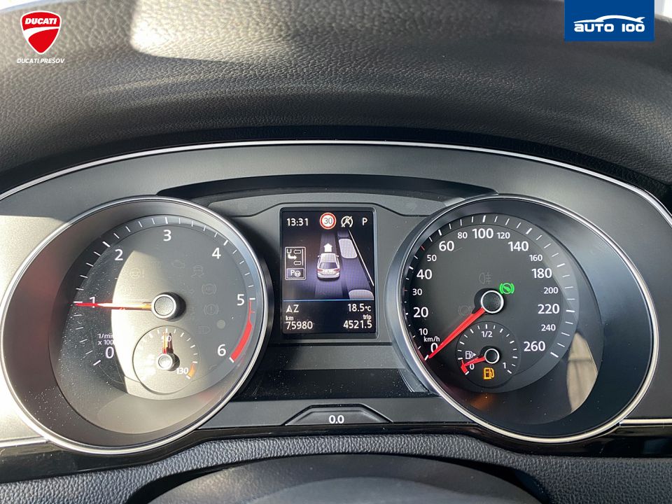 Volkswagen Passat Variant Business 2.0 TDI SCR 110kW, Matrix-Beam,