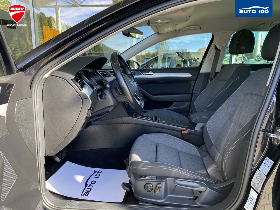 Volkswagen Passat Variant Business 2.0 TDI SCR 110kW, Matrix-Beam,
