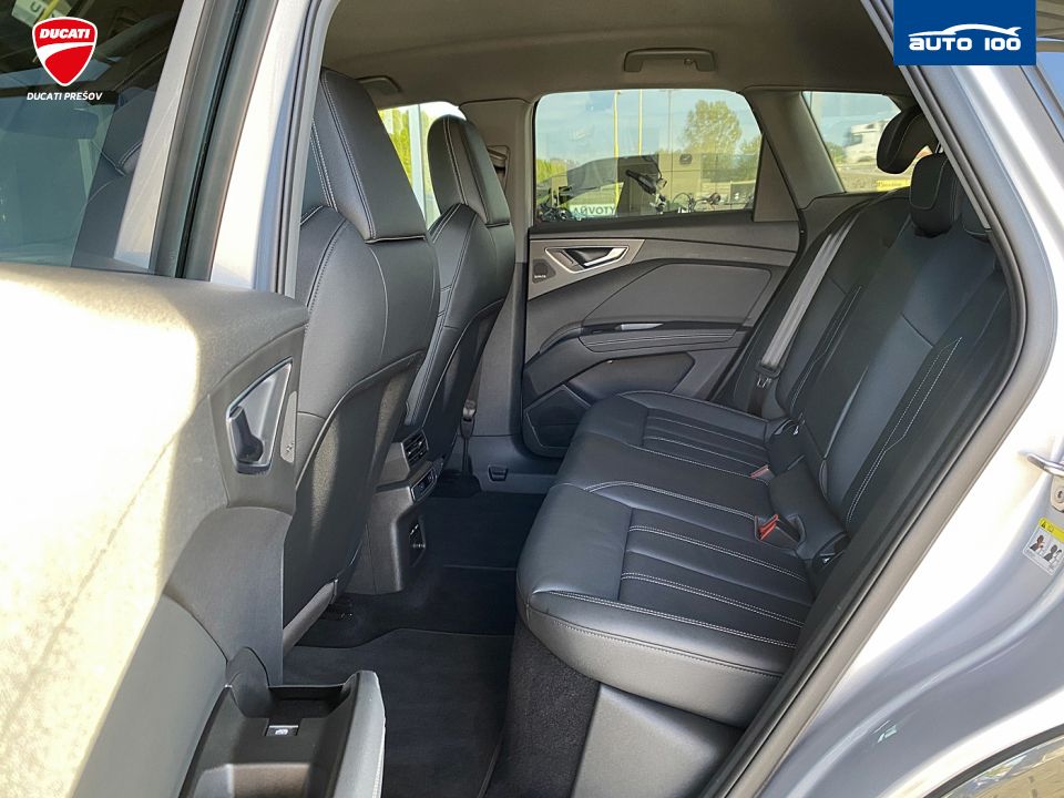 Audi Q4 e-tron 50  S- line quattro 220kW