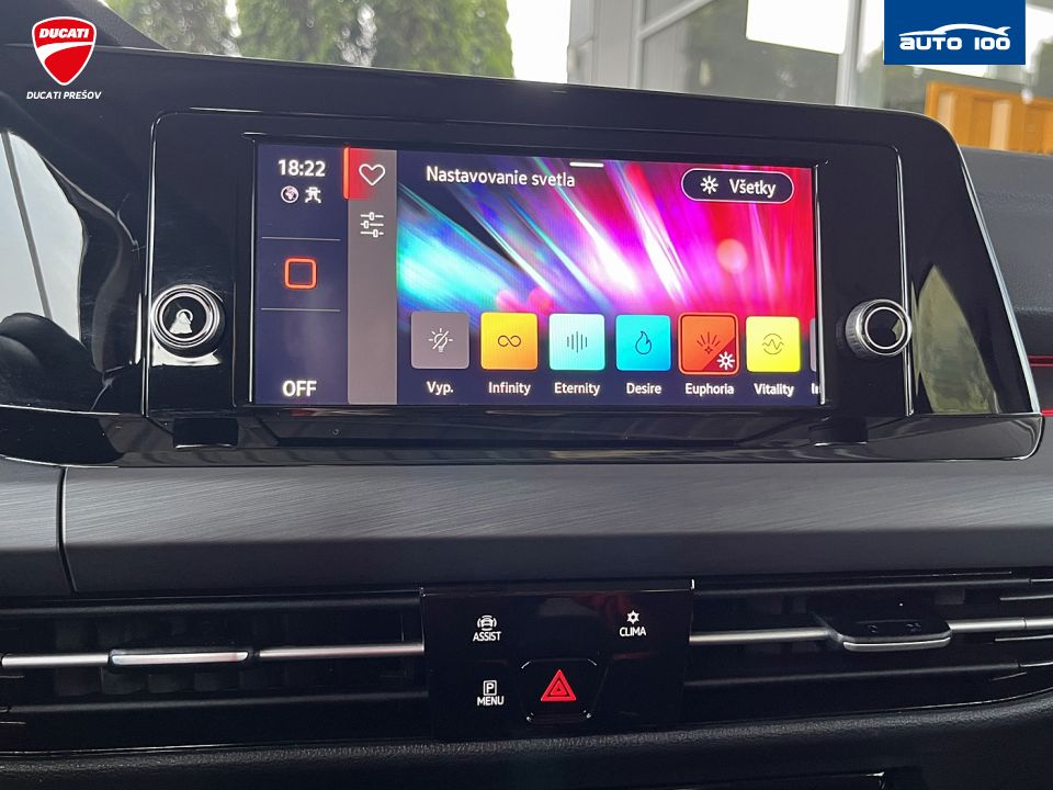 Volkswagen Golf Limited 1.5 eTSI ACT DS7