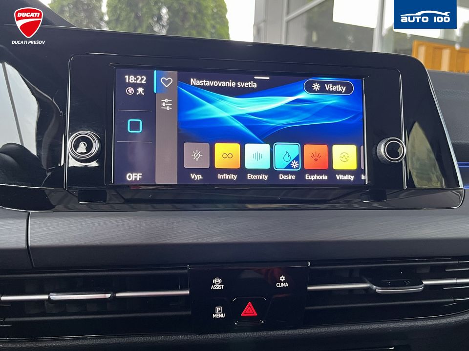 Volkswagen Golf Limited 1.5 eTSI ACT DS7