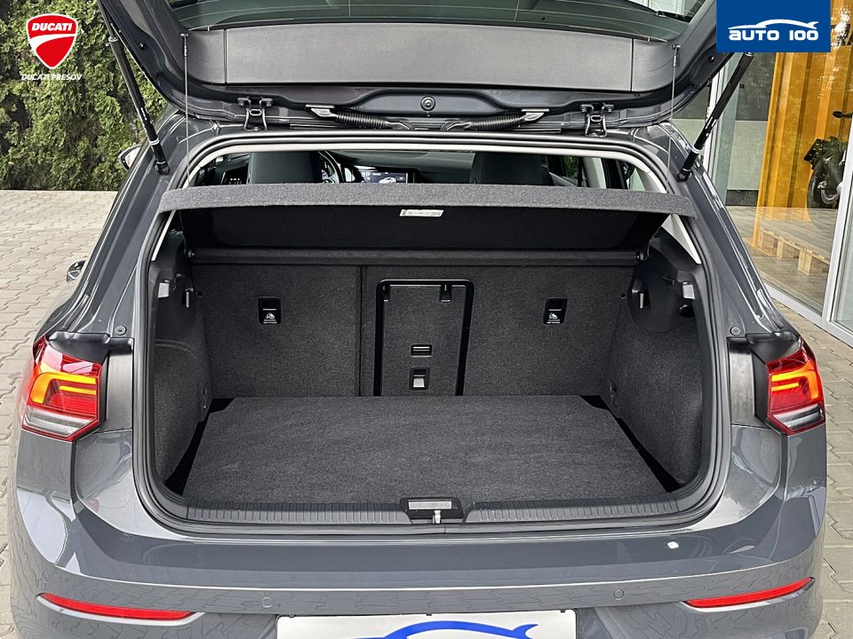 Volkswagen Golf Limited 1.5 eTSI ACT DS7