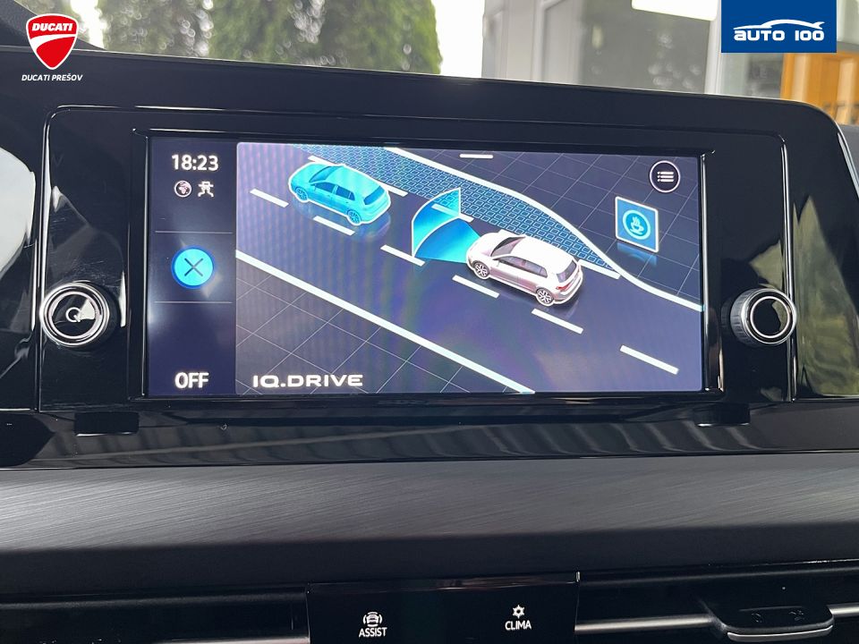 Volkswagen Golf Limited 1.5 eTSI ACT DS7
