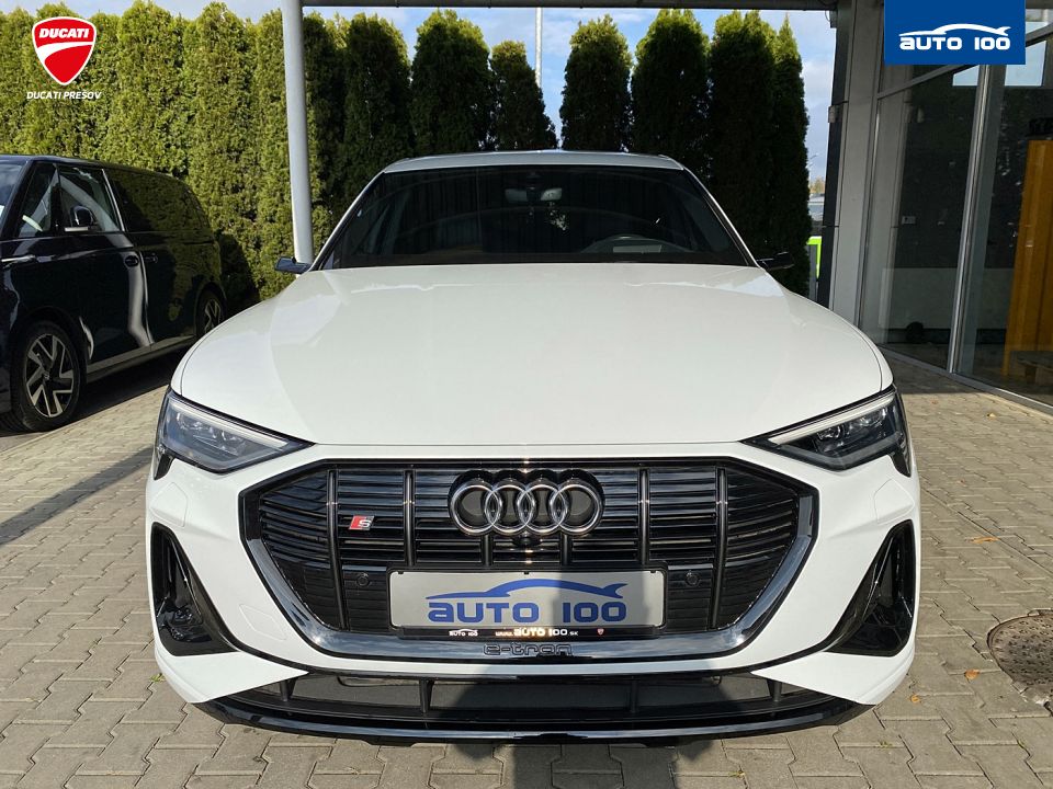 Audi e-tron S quattro 370kW, Multi Matrix-Beam,