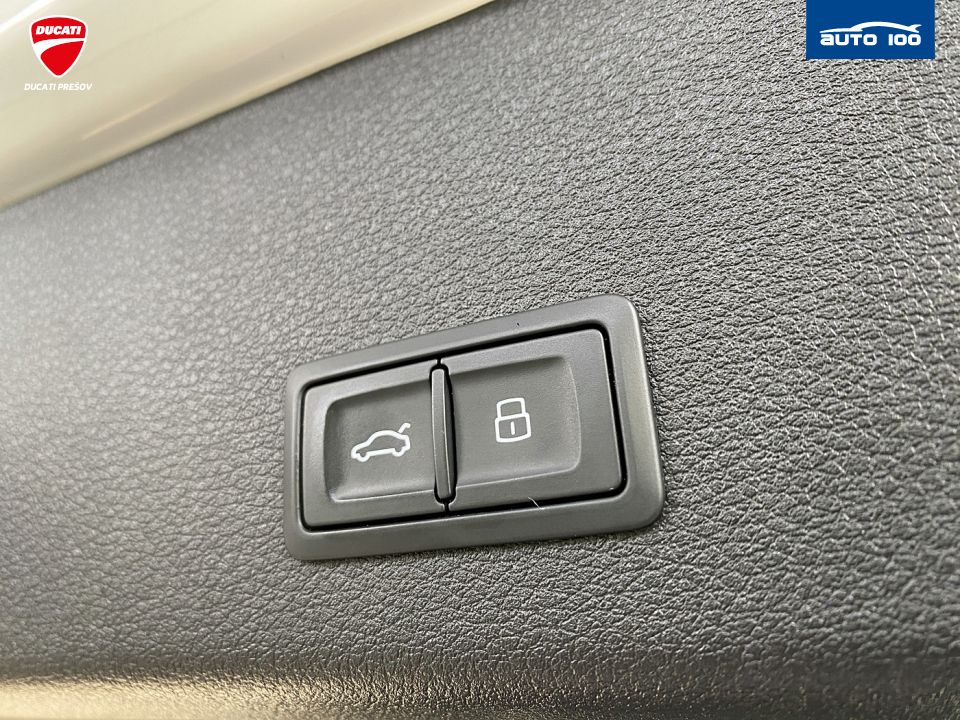 Audi e-tron S quattro 370kW, Multi Matrix-Beam,