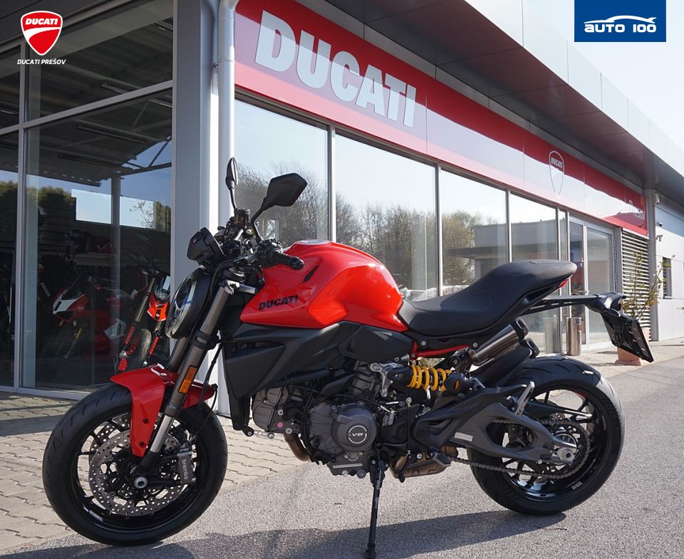 Ducati Monster 896