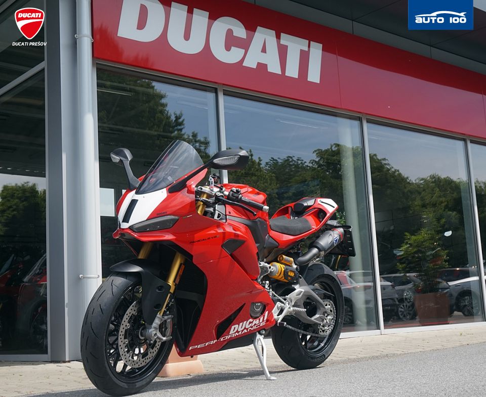 Ducati Panigale V2S Red