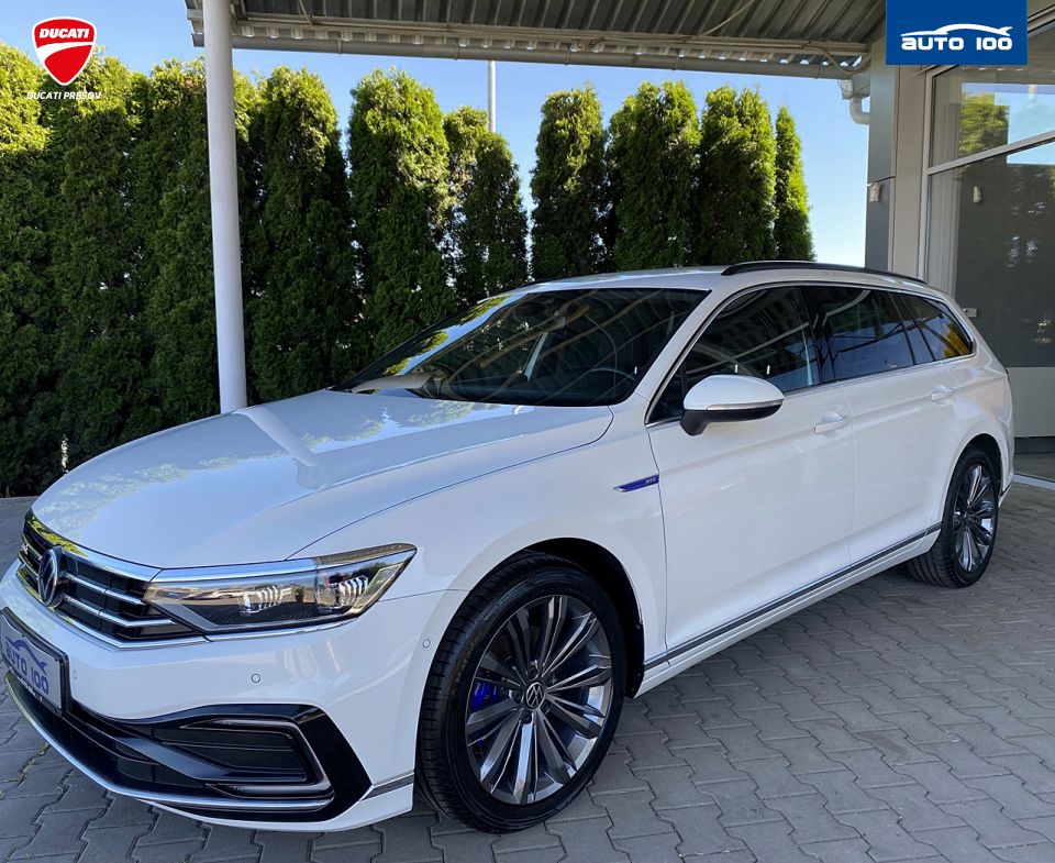 Volkswagen Passat R-Line GTE Variant 1.4 e/TSI eHybrid 160kW 6- DSG
