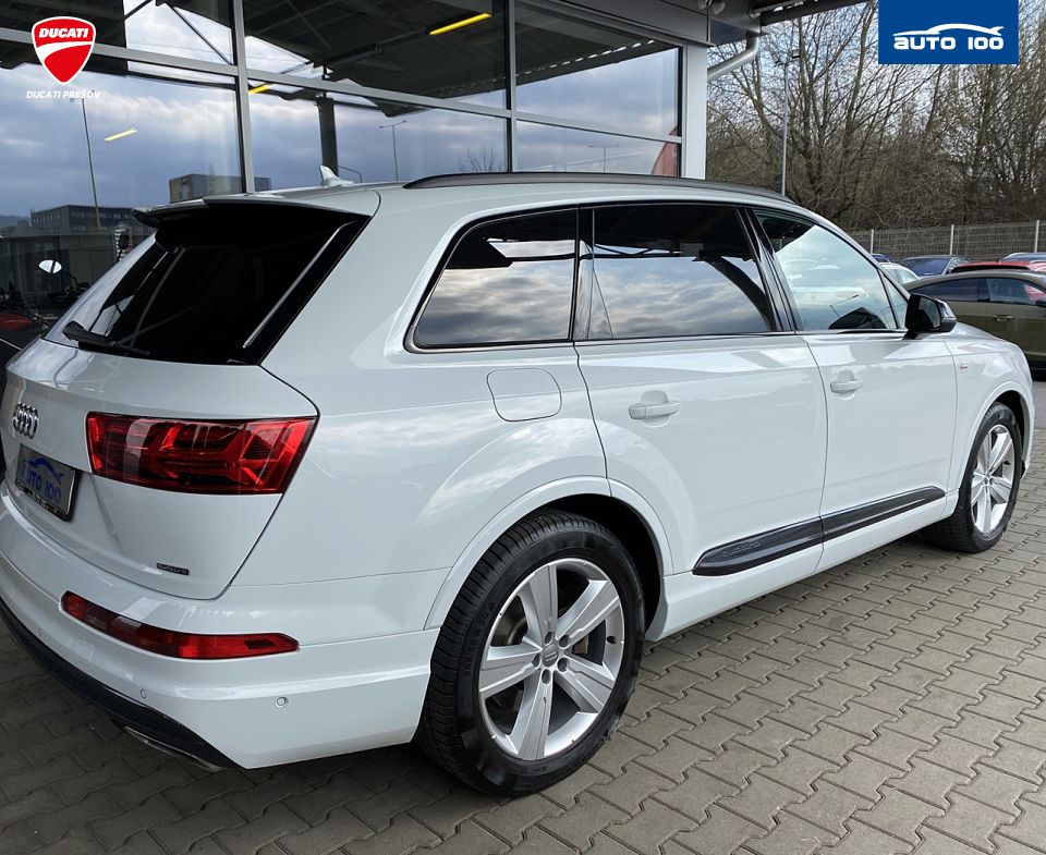 Audi Q7 3.0 TDI S-line Quattro 210kW AT8 7-miest