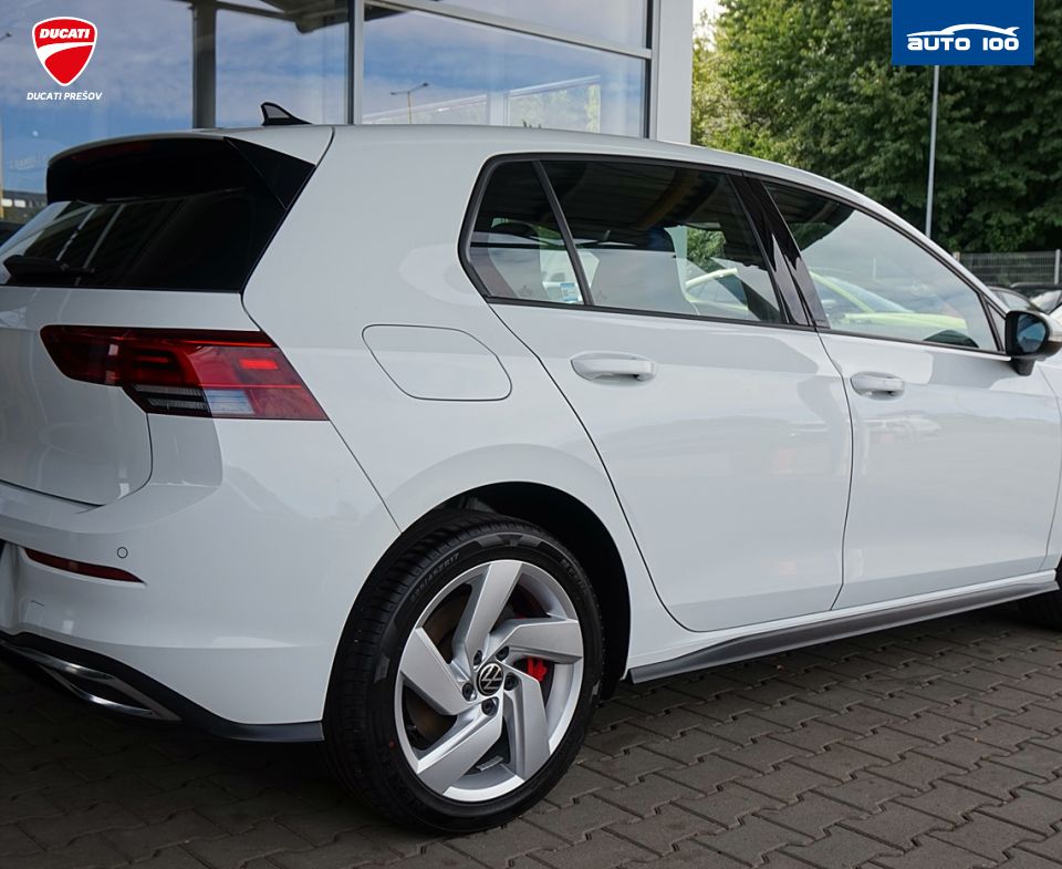 Volkswagen Golf 1.4 TSI GTE Hybrid 180kW DSG