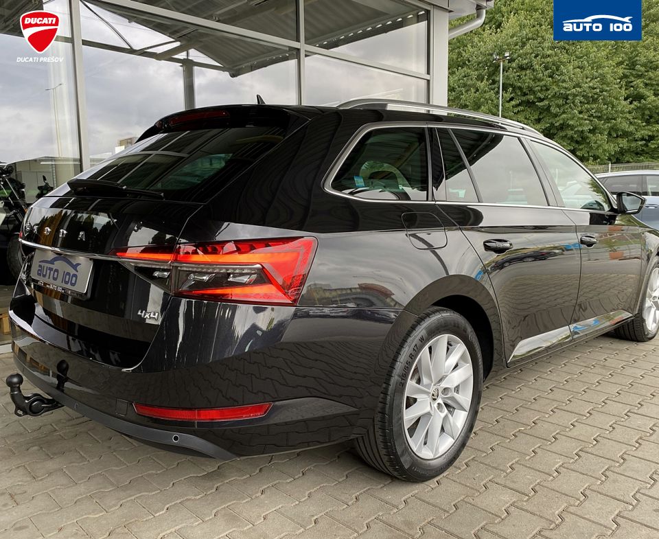 Škoda Superb Estate Style Premium Edition 2.0 TDI 4x4 140kW 7-DSG