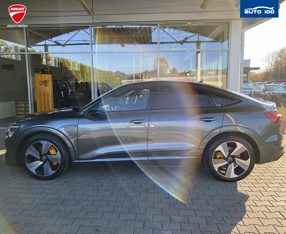 Audi e-tron 55 Sportback S Line 300kW