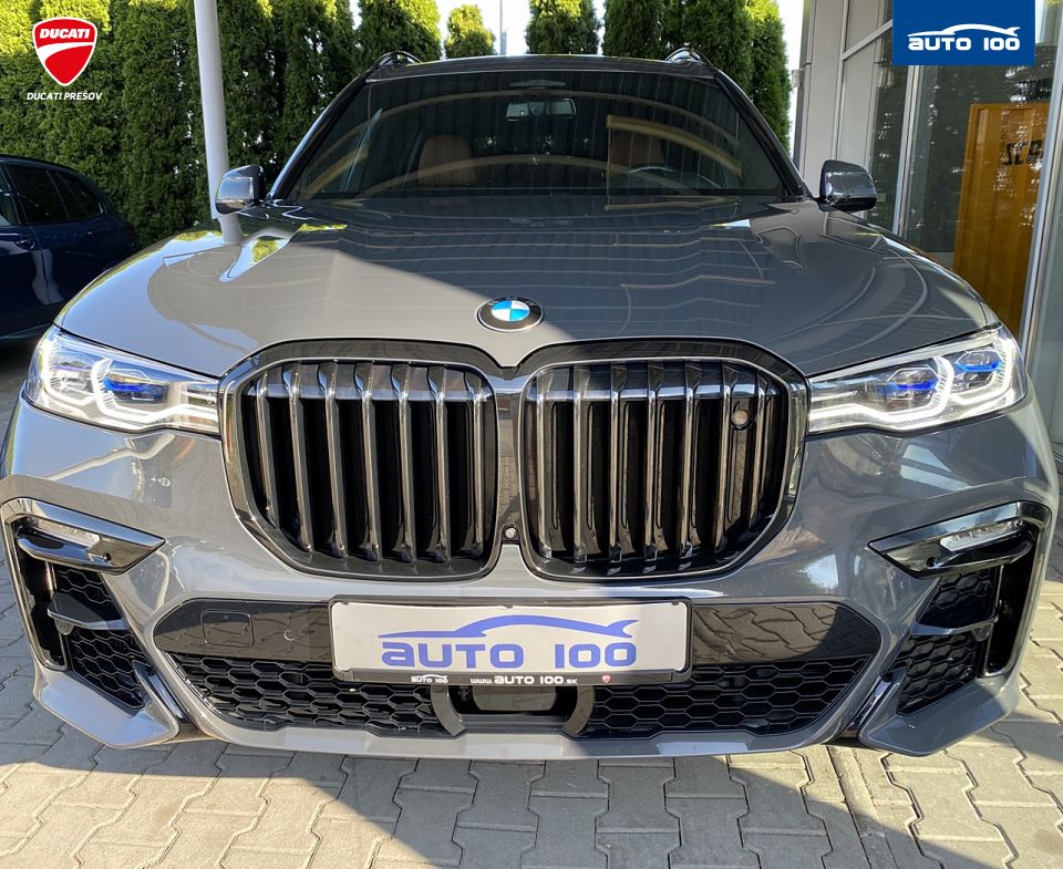BMW X7 M50i 390KW 4x4