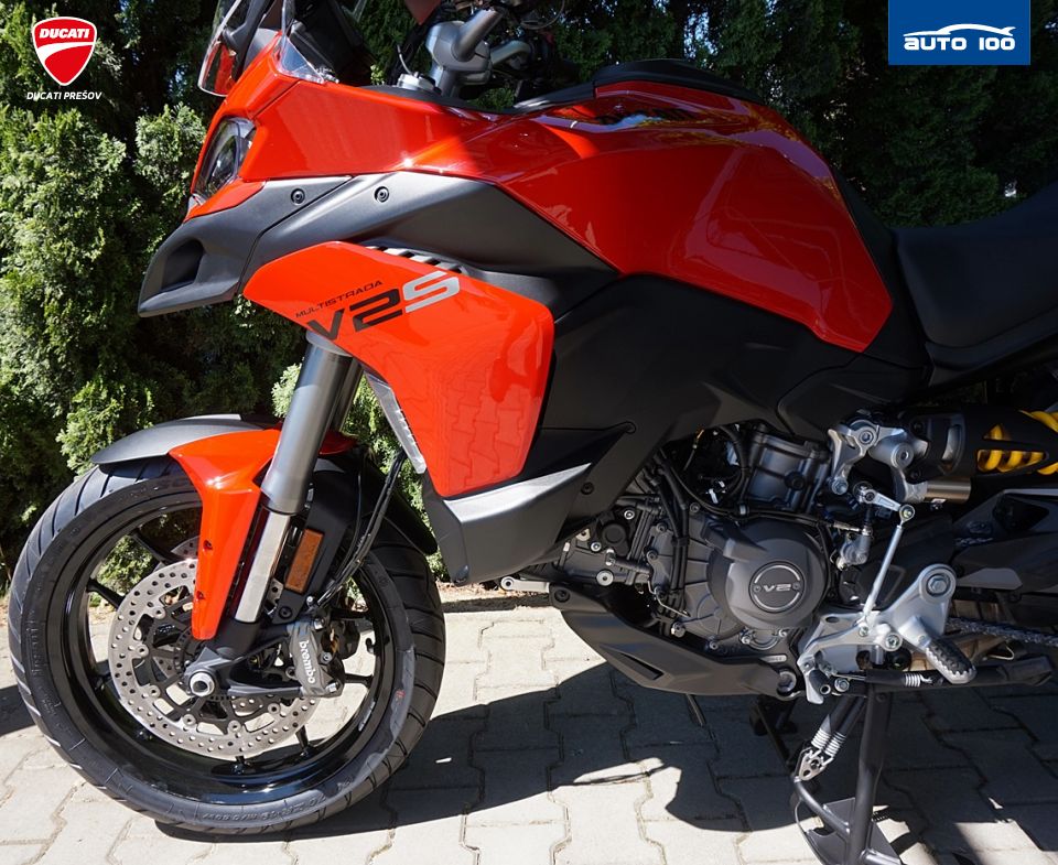 Ducati Multistrada V2S Travel Ducati Red