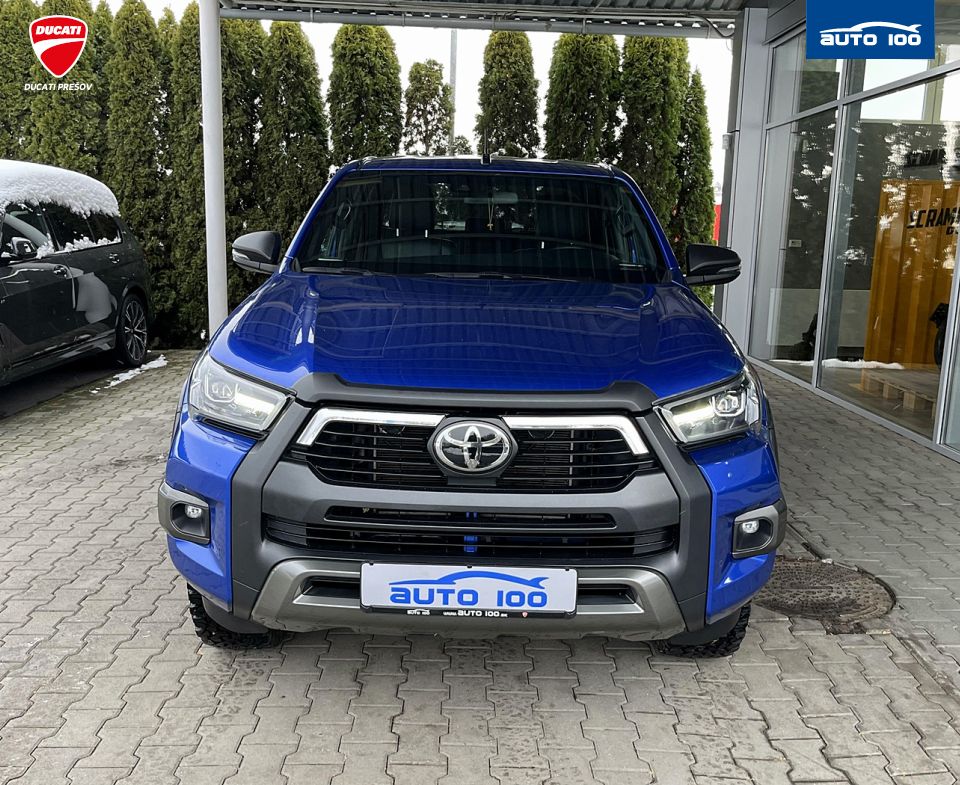 Toyota Hilux 2.8 I D-4D Invincible 4x4 AT-6