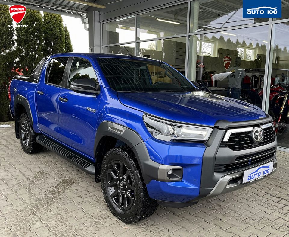 Toyota Hilux 2.8 I D-4D Invincible 4x4 AT-6