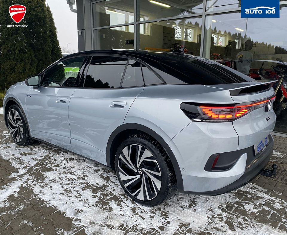 Volkswagen ID.5 GTX 4Motion electric 220kW