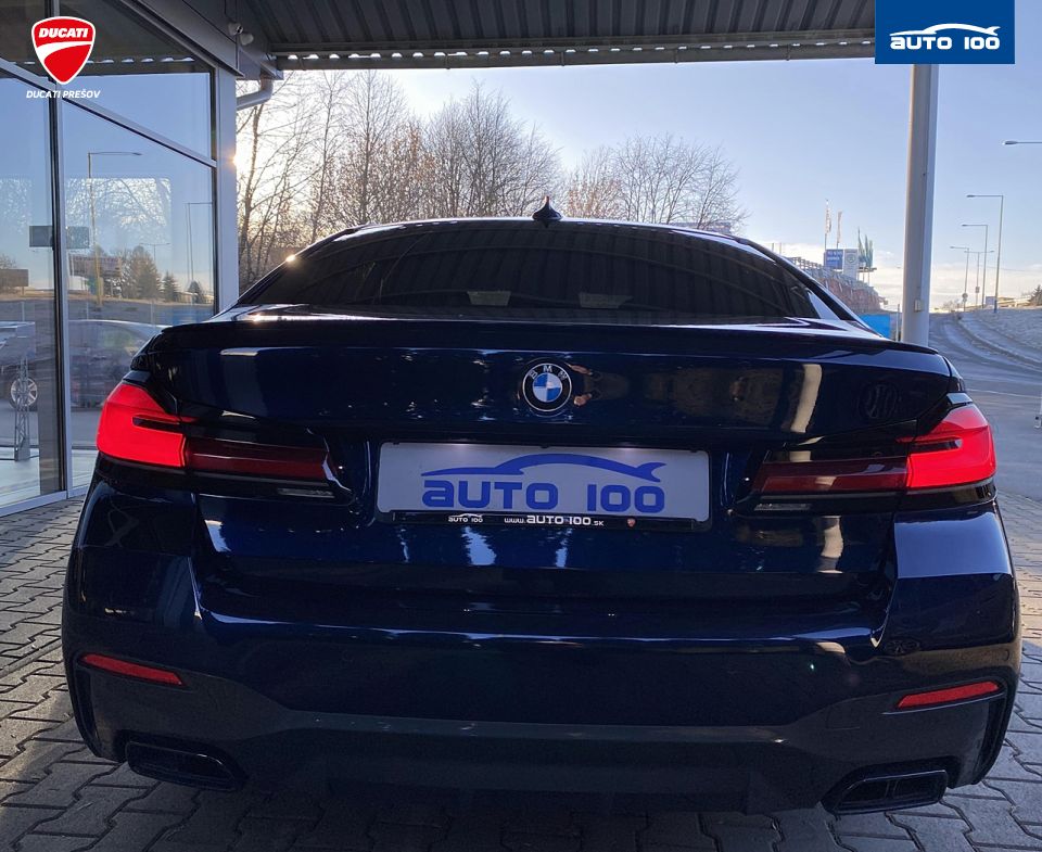 BMW M 550i xDrive