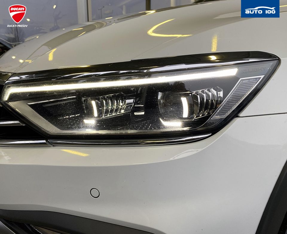 Volkswagen Passat Alltrack Variant 4Motion 2.0 TDI SCR 147kW Matrix-Beam, Keyless-Entry