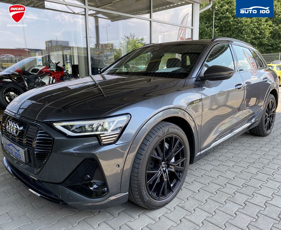 Audi e-tron S line quattro 55 electric 300kW, SoH 95,5%