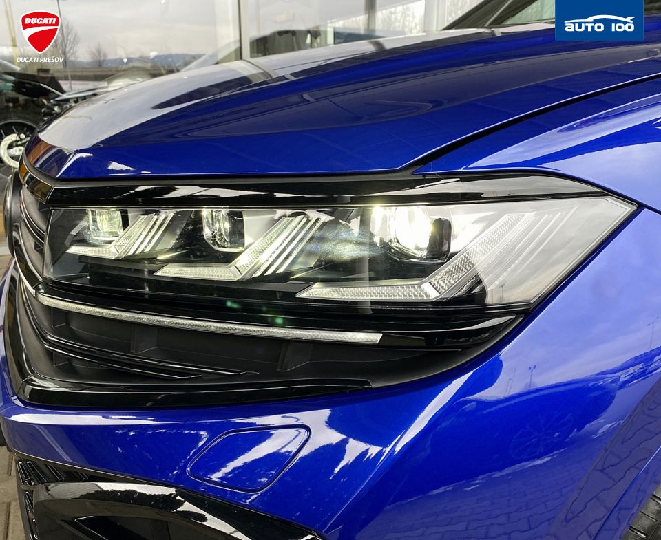 Volkswagen Touareg R-Line 4Motion 3.0 TDI SCR 210kW 8-speed Tiptronic