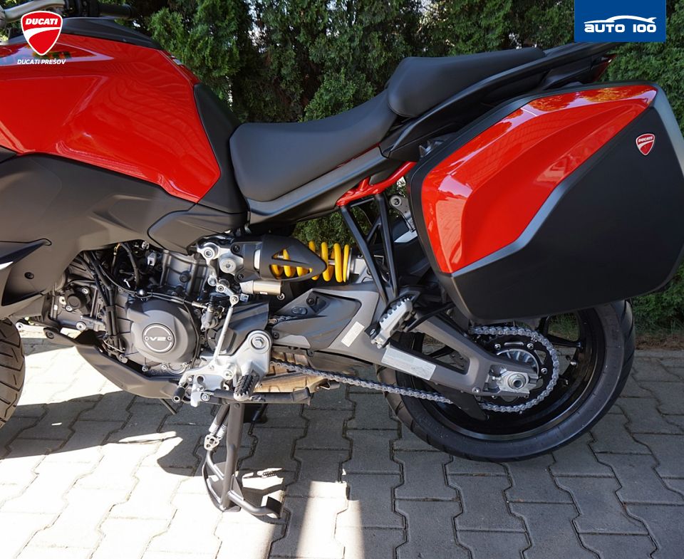 Ducati Multistrada V2S Travel