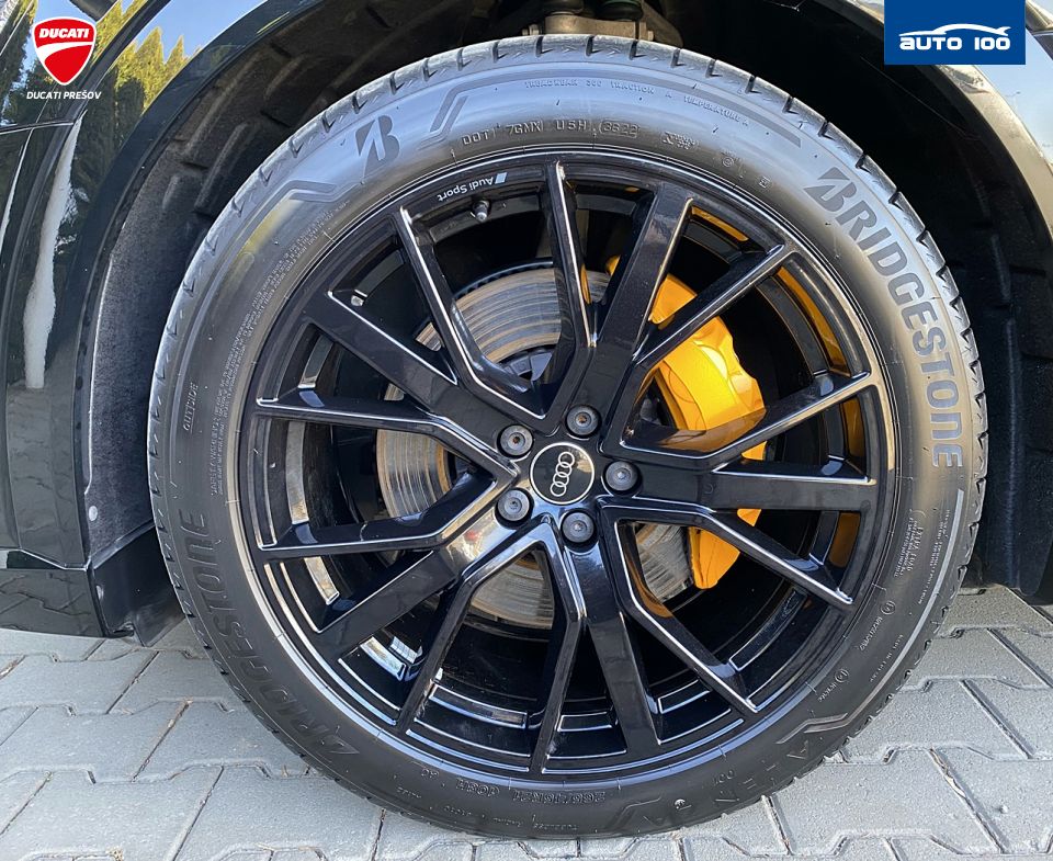 Audi E-tron Sportback S line quattro 55 300kW