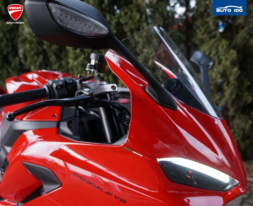 Ducati Panigale V2