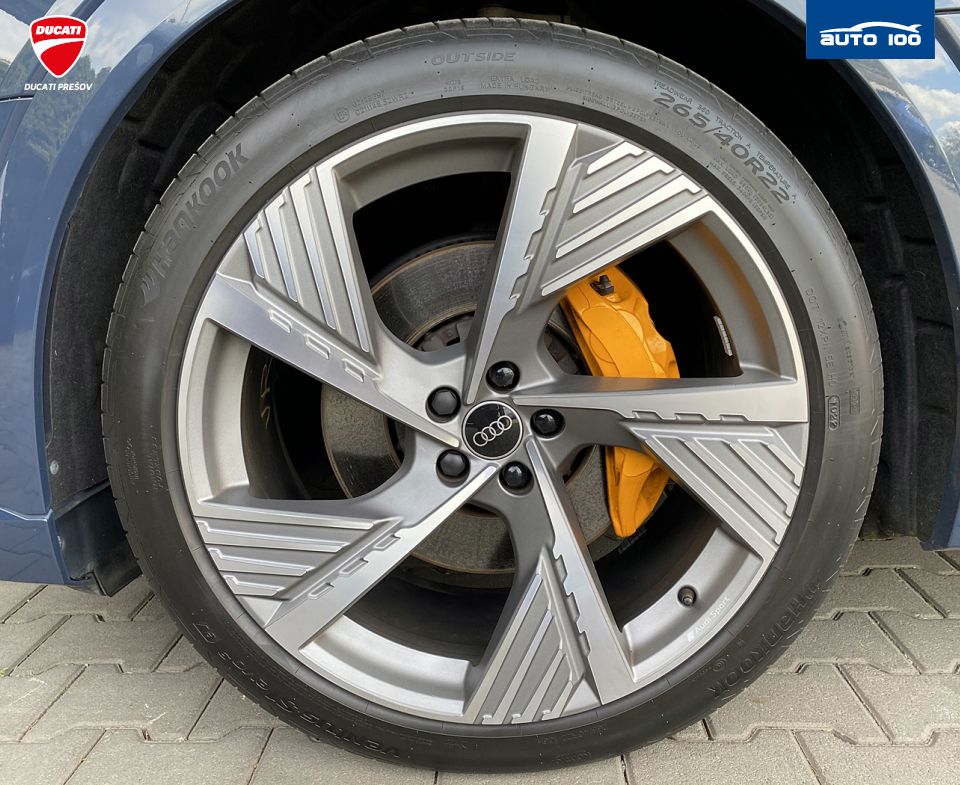 Audi e-tron Sportback S line 230kW quattro 50