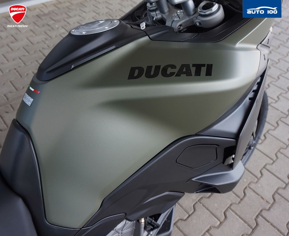 Ducati Multistrada V2S Storm Green